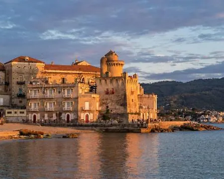 Sciue Santa Maria di Castellabate